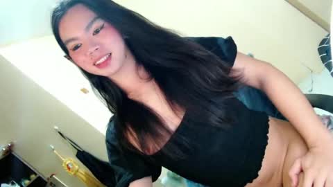 Snapshot of fionie_xxx chatting on 05-04-26, 03:41 FIONA online show from 05-04-26, 03:41