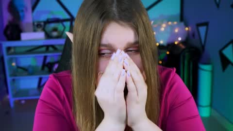 fiora online show from 01-11-25, 12:29