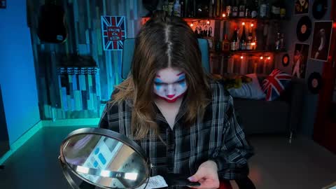 fiora online show from 01-18-25, 09:13