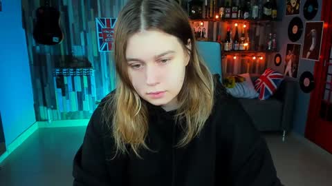 fiora online show from 01-19-25, 05:26