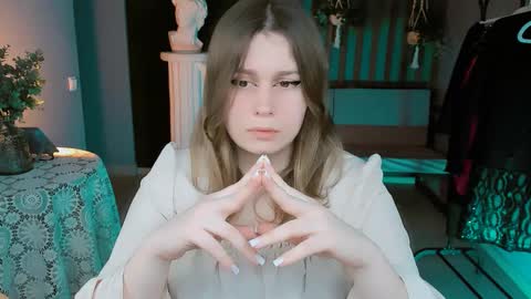 fiora online show from 02-28-25, 04:20