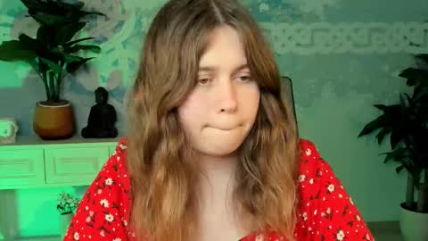 fiora online show from 09-11-25, 11:21