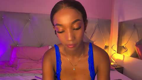 Fiorela Lenin  online show from 03-17-26, 06:44