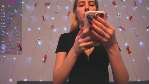 Snapshot of fire_moth chatting on 02-03-26, 08:30 Bellatrix online show from 02-03-26, 08:30