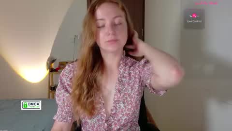 Snapshot of fire_red_ chatting on 06-29-26, 05:25 Liss online show from 06-29-26, 05:25