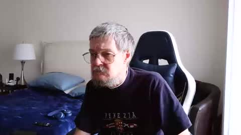 firedude3 online show from 06-07-26, 07:39