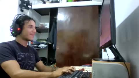 Ricardo online show from 12-15-24, 07:46