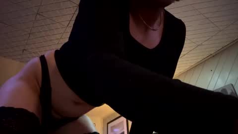 Snapshot of firmfem chatting on 09-14-25, 06:12 FirmFem online show from 09-14-25, 06:12