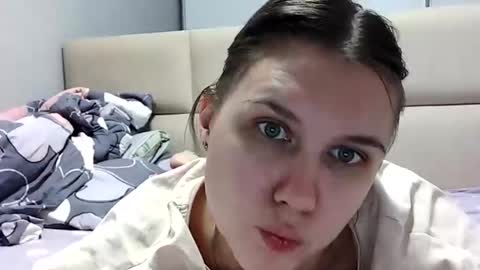 Sara online show from 12-18-25, 07:09