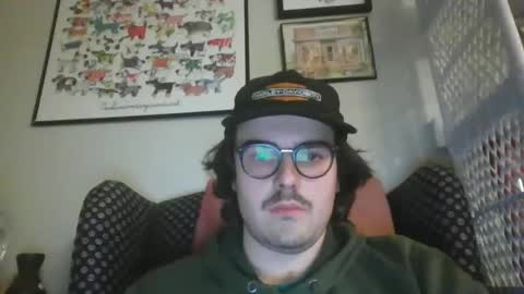 Snapshot of fishlips132 chatting on 12-17-24, 11:59 IVY online show from 12-17-24, 11:59