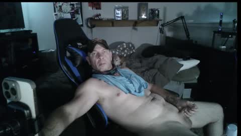 Snapshot of fit_beast chatting on 11-09-25, 03:38 fit_beast online show from 11-09-25, 03:38