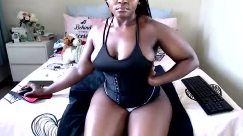 Snapshot of fitblair66_ chatting on 06-25-26, 01:26 fitblair66_ online show from 06-25-26, 01:26