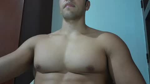 Snapshot of fitchestabs_69 chatting on 04-17-26, 12:35 fitchestabs_69 online show from 04-17-26, 12:35