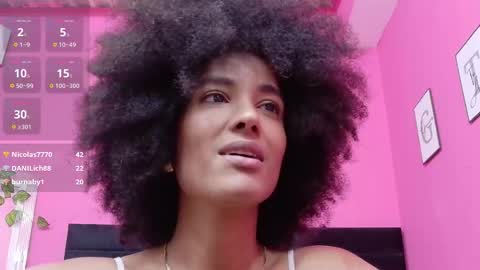 Snapshot of fitsexxyebony chatting on 02-13-26, 08:05 Violetta online show from 02-13-26, 08:05