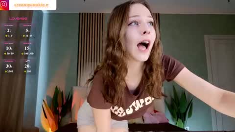 Snapshot of fixielu chatting on 07-07-26, 03:09 im Linda please give me thumbs up online show from 07-07-26, 03:09