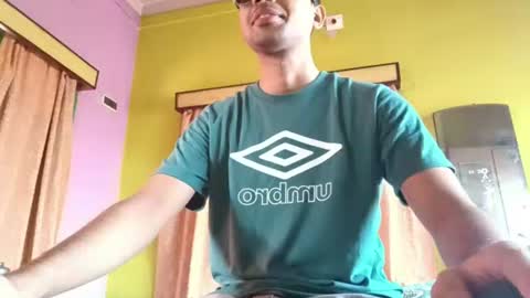 Snapshot of fizz_04_fun chatting on 06-23-26, 04:32 Ur BoyToy online show from 06-23-26, 04:32