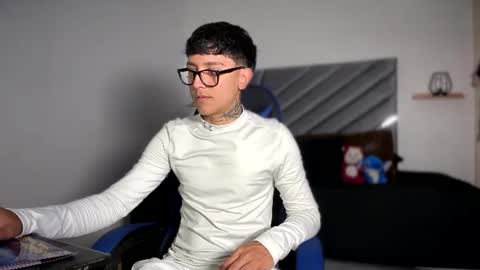 Snapshot of fj_araujo chatting on 06-19-26, 11:30 fj_araujo online show from 06-19-26, 11:30