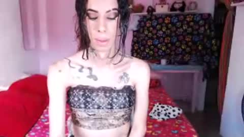 Snapshot of flacats23cm chatting on 06-13-26, 07:01 flats23cm online show from 06-13-26, 07:01