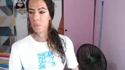 Snapshot of flacats23cm chatting on 07-17-26, 06:35 flats23cm online show from 07-17-26, 06:35