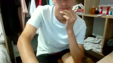 Charles mi new  TWT Flacousa1 online show from 05-15-26, 11:56