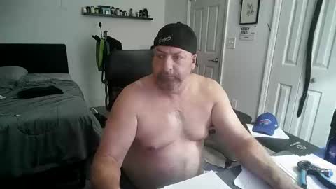 Florida guy online show from 10-01-25, 05:02