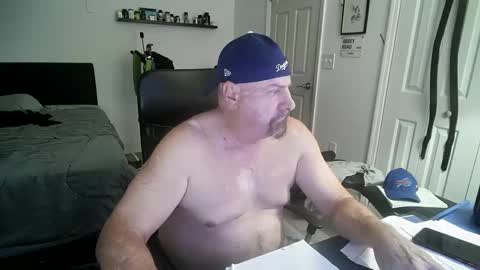 Florida guy online show from 10-04-25, 04:38