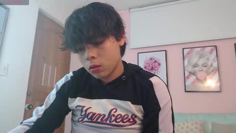 flakasexi1111 online show from 01-06-26, 12:09