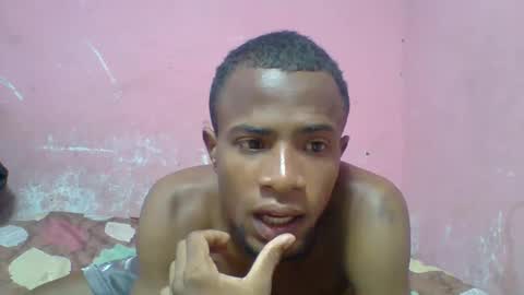 Snapshot of flavio459851 chatting on 12-18-24, 06:32 flavio459851 online show from 12-18-24, 06:32