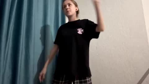 Snapshot of fleshpoetry chatting on 03-03-26, 06:25 Emma online show from 03-03-26, 06:25