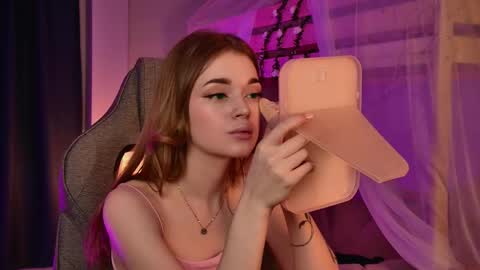 Flexyfoxy online show from 04-24-26, 05:37