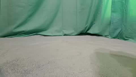 Sara online show from 06-16-26, 08:17