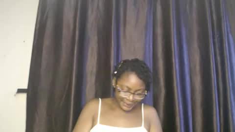 Snapshot of flirty_xxbonny chatting on 06-06-26, 10:20 flirty_xxbonny online show from 06-06-26, 10:20