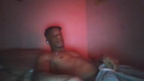 Snapshot of flomadetda chatting on 09-15-25, 09:31 JACC T online show from 09-15-25, 09:31