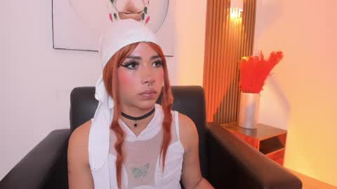 Snapshot of flor_pink chatting on 04-23-26, 04:03 Flor online show from 04-23-26, 04:03