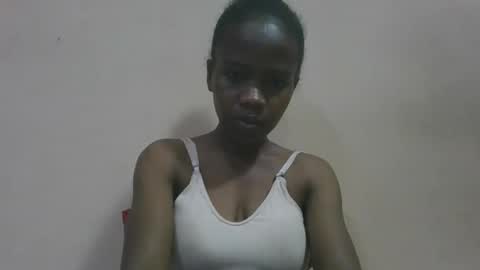 Snapshot of flora48230522373 chatting on 04-20-26, 06:42 flora48230522373 online show from 04-20-26, 06:42