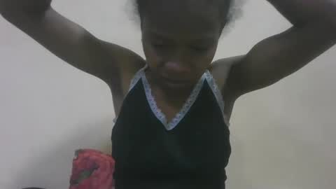 Snapshot of flora48230522373 chatting on 05-01-26, 02:43 flora48230522373 online show from 05-01-26, 02:43