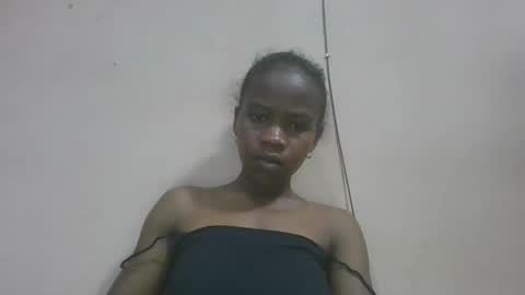 Snapshot of flora48230522373 chatting on 05-04-26, 07:21 flora48230522373 online show from 05-04-26, 07:21