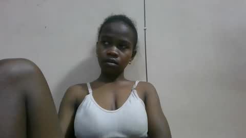 Snapshot of flora48230522373 chatting on 05-09-26, 03:17 flora48230522373 online show from 05-09-26, 03:17