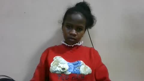 Snapshot of flora48230522373 chatting on 05-20-26, 04:24 flora48230522373 online show from 05-20-26, 04:24