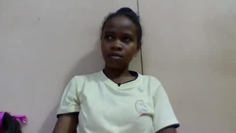 Snapshot of flora48230522373 chatting on 05-23-26, 08:18 flora48230522373 online show from 05-23-26, 08:18