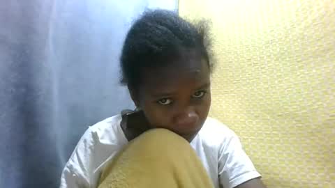 Snapshot of flora48230522373 chatting on 06-20-26, 05:16 flora48230522373 online show from 06-20-26, 05:16