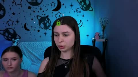 Snapshot of flora_ri chatting on 04-20-26, 09:12 just ask me online show from 04-20-26, 09:12
