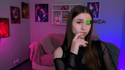 Snapshot of flora_ri chatting on 05-22-26, 09:26 just ask me online show from 05-22-26, 09:26