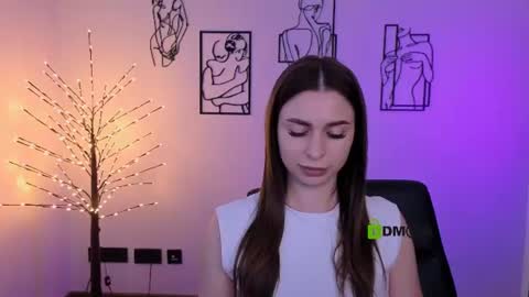 Snapshot of flora_ri chatting on 07-15-26, 09:25 just ask me online show from 07-15-26, 09:25