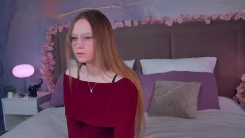 Snapshot of floralarsson chatting on 05-21-26, 03:35 hey there guys im Flora no not the one from WInx. But I love magical stuff and especially I love nature. I dont know I thin online show from 05-21-26, 03:35