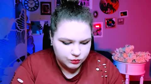 florenceanderson_ online show from 03-12-26, 08:53