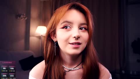 Snapshot of florencewilliam chatting on 02-02-25, 06:42 Miranda Day Edanight. online show from 02-02-25, 06:42