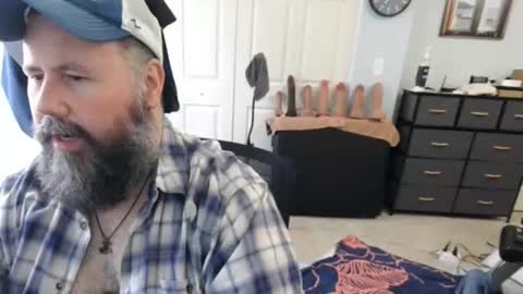 Snapshot of floridabearx chatting on 07-18-26, 10:46 FloridaBear online show from 07-18-26, 10:46