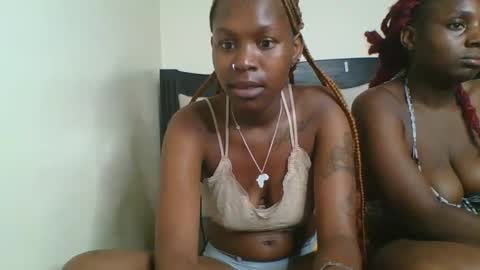 flower443864 online show from 02-17-26, 01:02