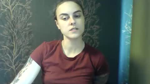 Snapshot of flower_bluee chatting on 06-01-26, 08:16 Ambika 3 online show from 06-01-26, 08:16